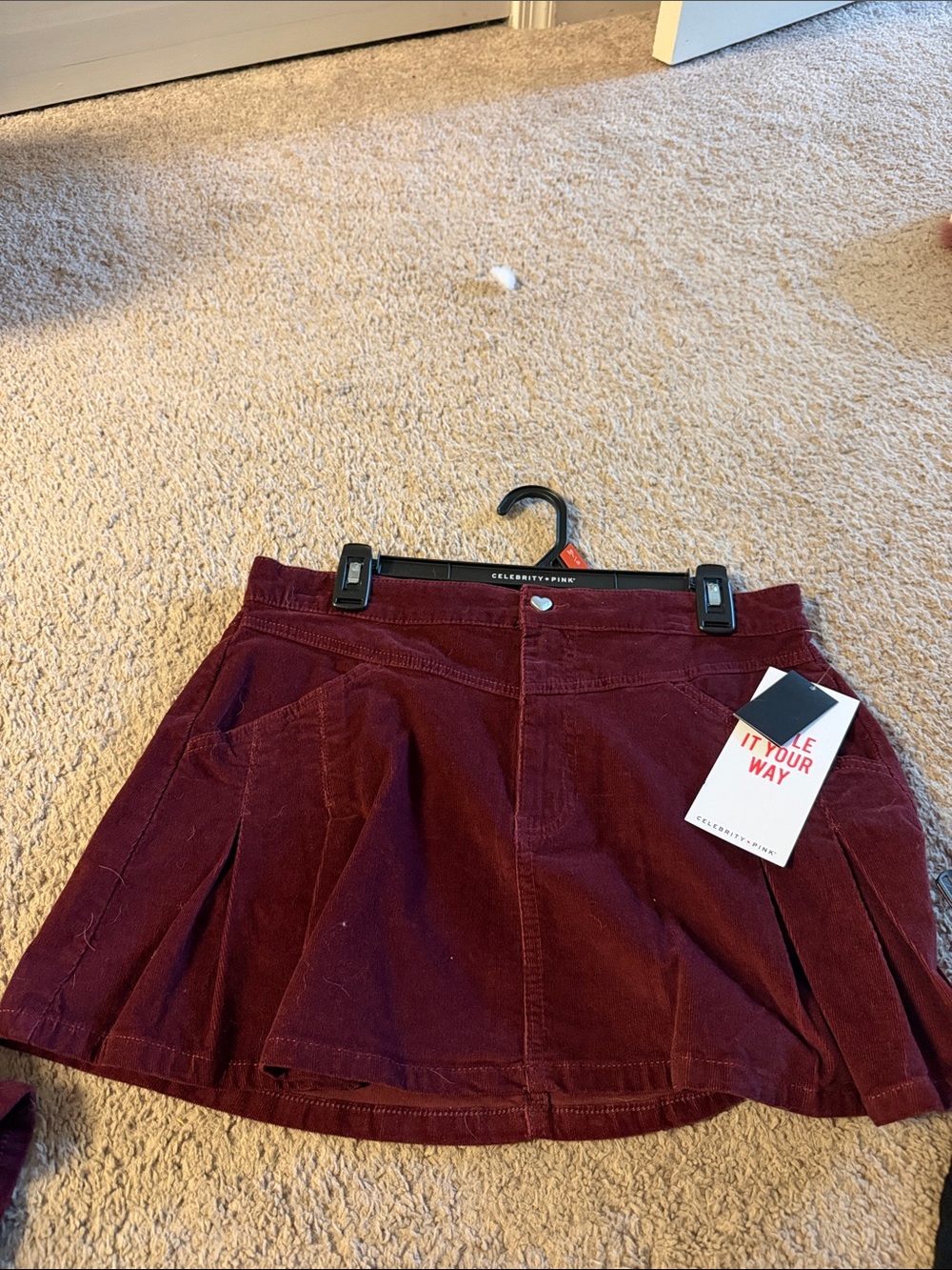 Celebrity pink Women's Wine Red Corduroy Pleated Mini Skirt